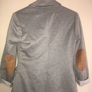 Grey blazer w/ elbow pads